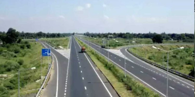 दो माह बाद एटलेन एक्सप्रेस वे से मुंबई जा सकेंगे रतलामवासी.....समाजसेवी अनिल झालानी के पत्र पर राष्ट्रीय राजमार्ग प्राधिकरण की प्रोजेक्ट इंप्लीमेंटेशन यूनिट ने दिया जवब