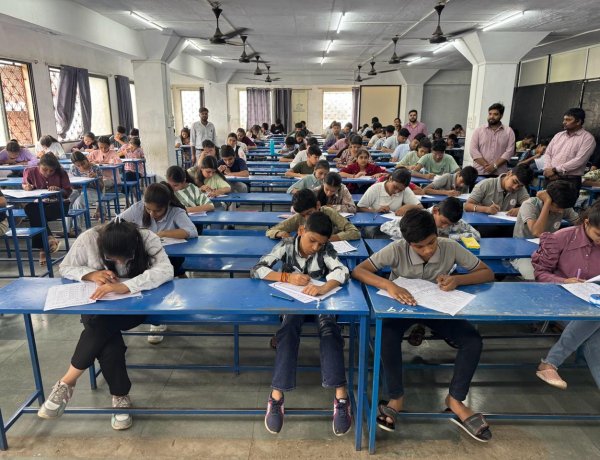 24 मई को रतलाम में होगा अभ्यास प्रतिभा खोज परीक्षा 2026 का आयोजन... विद्यार्थियों को भविष्य की नीट, जेईई, यूपीएससी एवं अन्य प्रतियोगी परीक्षाओं के लिए मानसिक रूप से तैयार करना है उद्देश्य 
