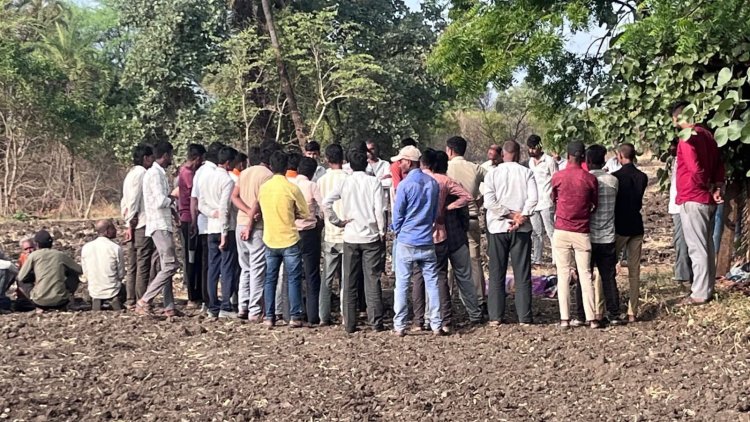 खेत पर काम करने गए किसान की निर्मम हत्या, सुबह खून से लथपथ शव मिलने से मचा हड़कंप, ताल थाना क्षेत्र के कोठड़ी खारवा गांव की घटना, रातभर घर नहीं लौटा किसान; पुलिस ने शुरू की हत्या की जांच
